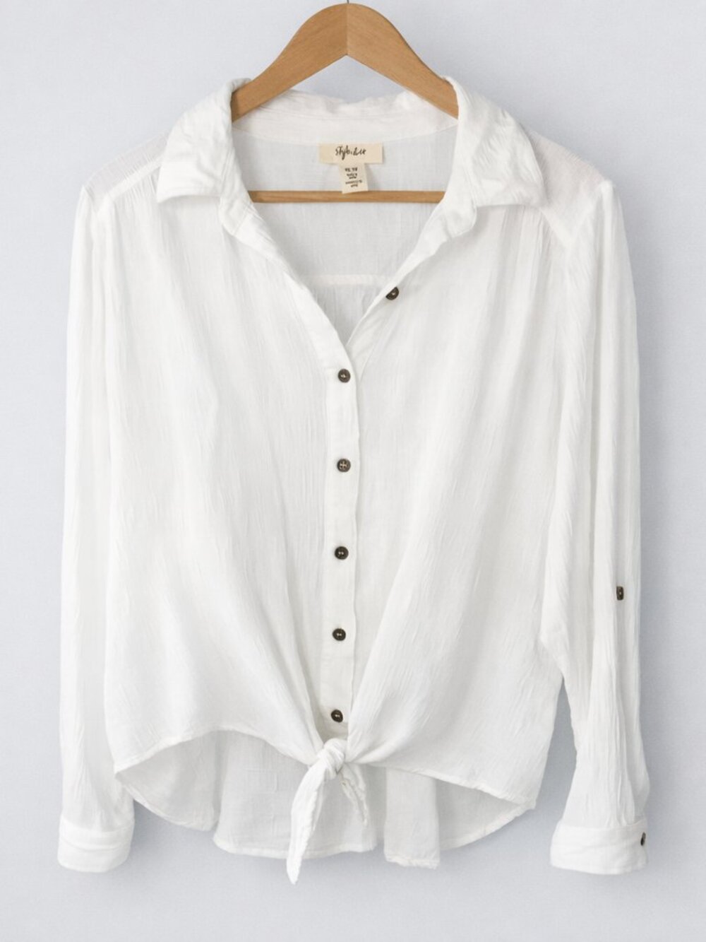 Style & Co White Roll Tab Front Tie Button Down Blouse Size Medium EUC